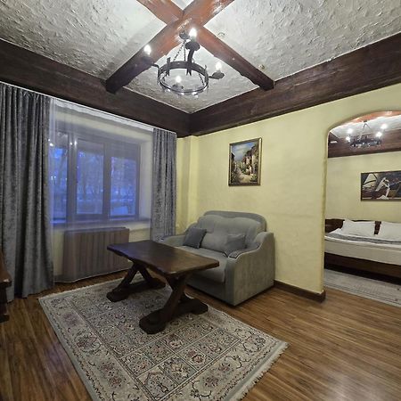 אלמטי Saraishyq Hotel מראה חיצוני תמונה