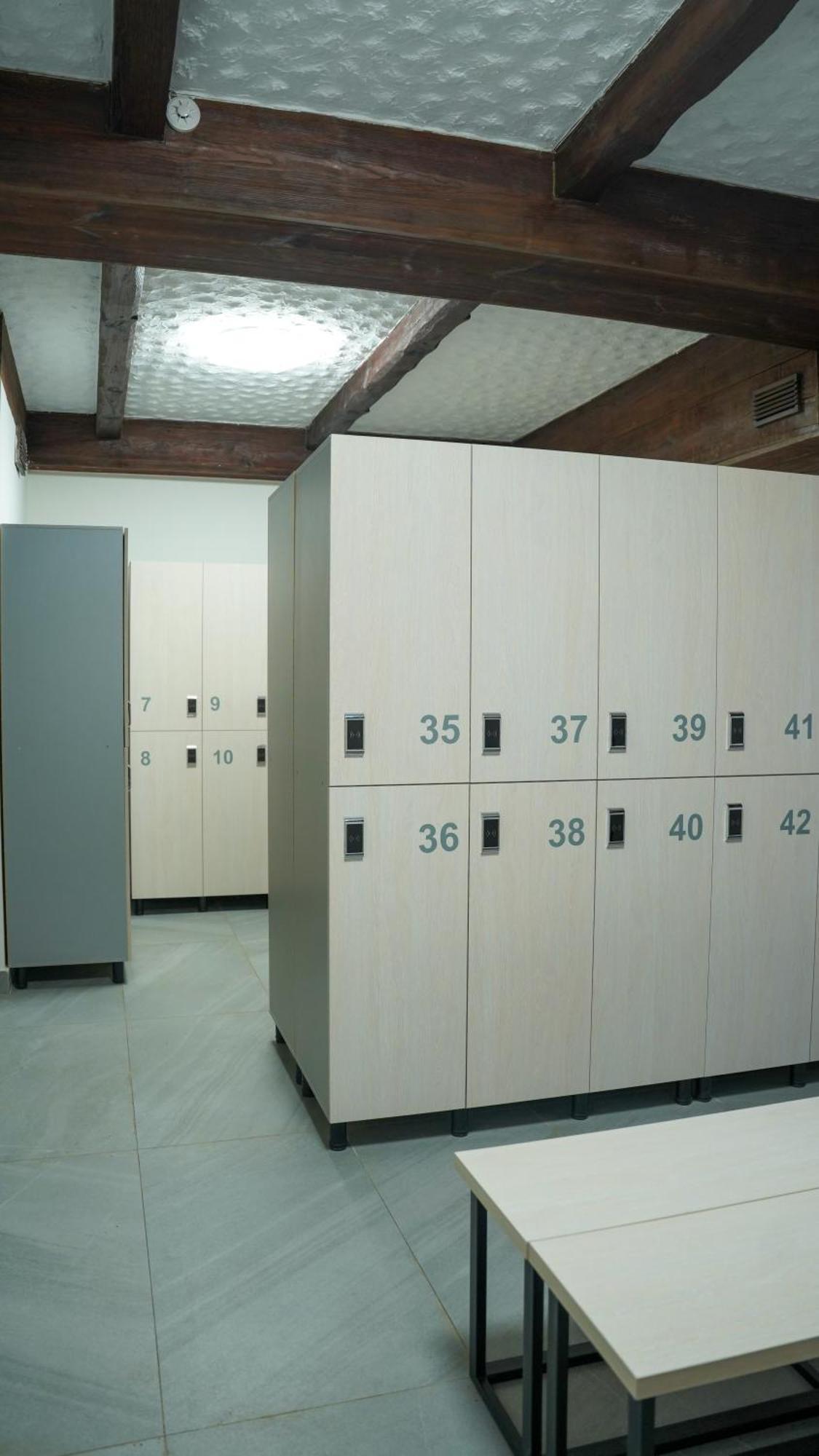 אלמטי Saraishyq Hotel מראה חיצוני תמונה