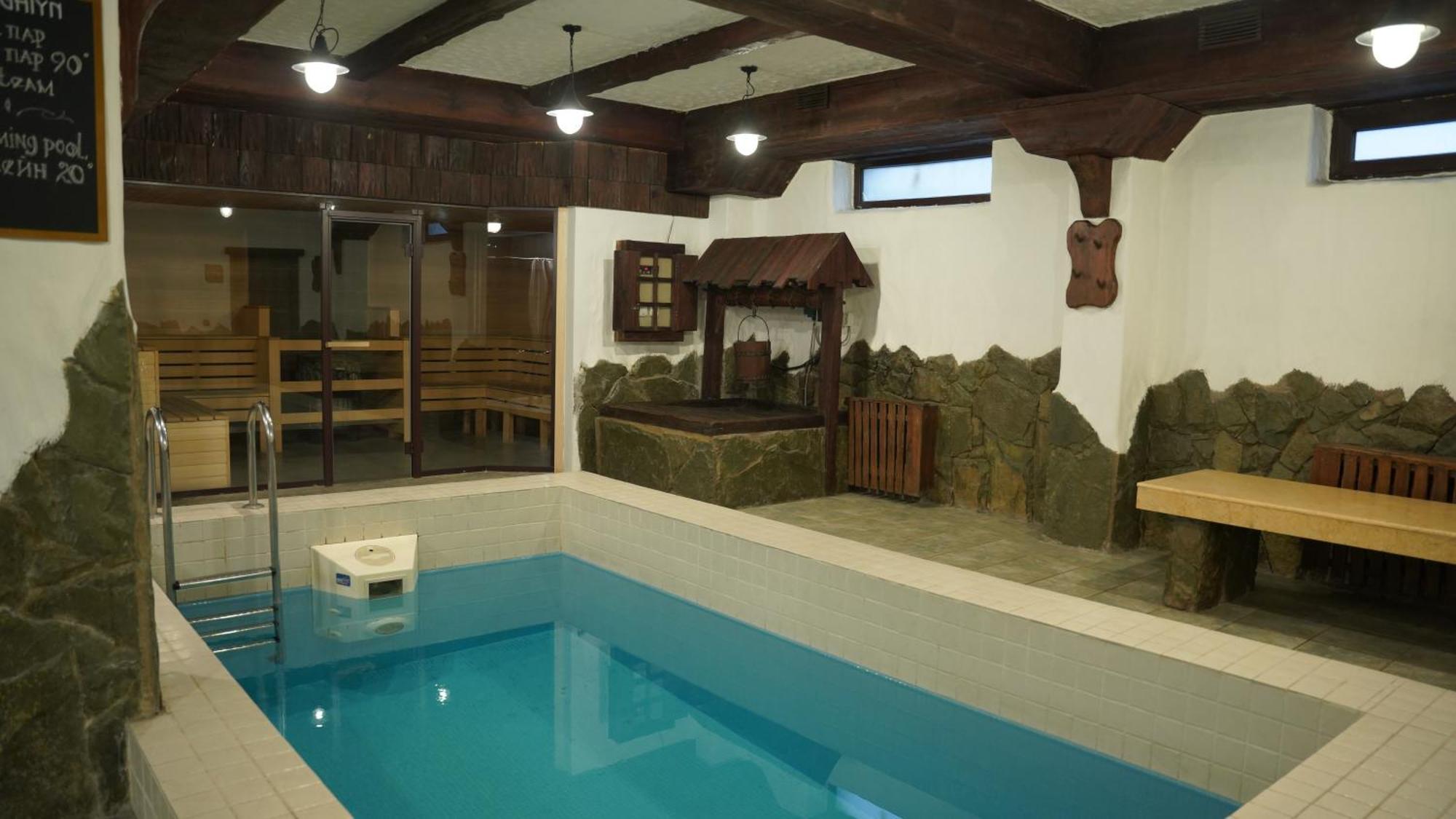 אלמטי Saraishyq Hotel מראה חיצוני תמונה